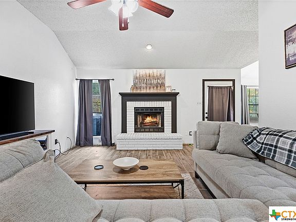4th image of 307 Blackfoot Dr