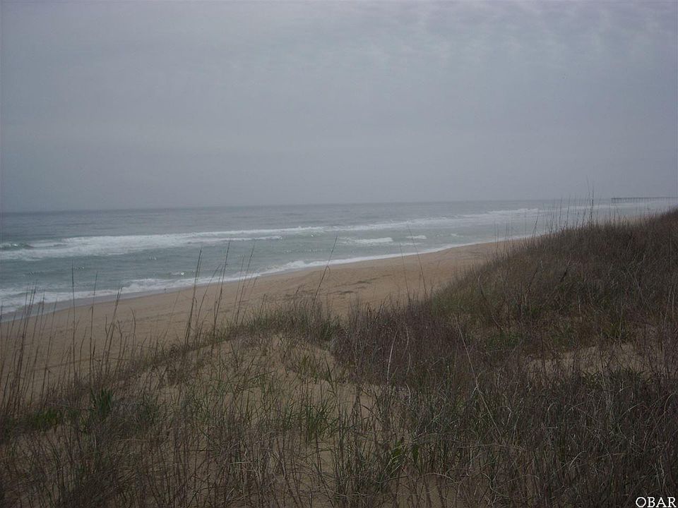 2nd image of 2617 S Virginia Dare Trl