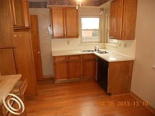 3rd image of 26631 Jennifer Ct