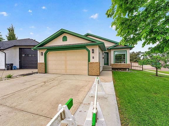 2nd image of 1 Primrose Blvd