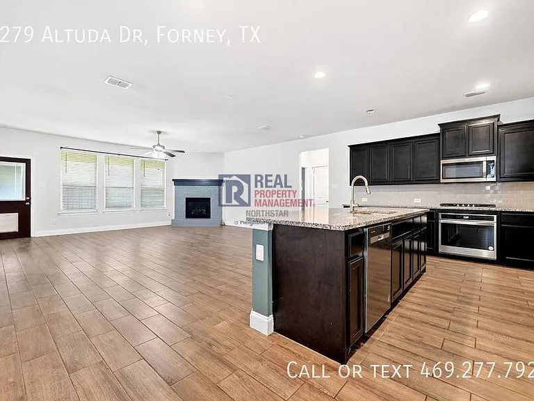 1279 Altuda Dr — Photo 8