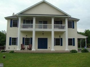 28 Barry Rd, Chalfont, PA 18914