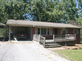 47 Louise St, Crossville, TN 38555