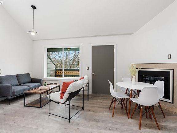 5th image of 301 N 15th St Unit 201