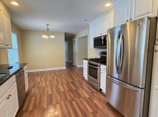 6213 Dunbarton St SE, Ada, MI 49301