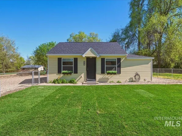 103 S 16th Ave, Caldwell, ID 83605