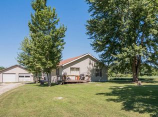 16387 County Road G36, Columbus Junction, IA 52738