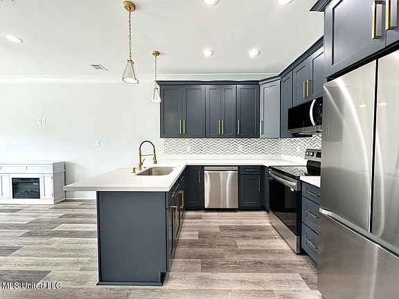 5th image of 10152 Seymour Ave #A