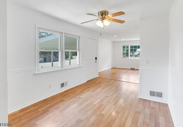 80 White Meadow Rd — Photo 11