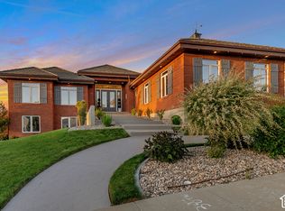 1007 E Eaglewood Dr, North Salt Lake, UT 84054