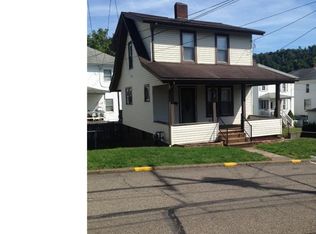 8 Walnut Ave, Bridgeport, OH 43912