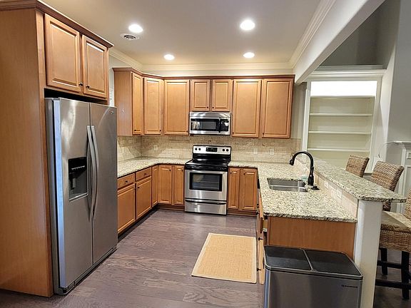 4th image of 1620 Cottage Wood Way