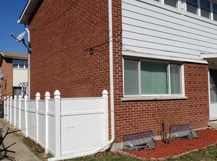 8044 W Lyons St UNIT A, Niles, IL 60714
