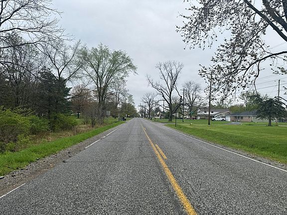 5th image of 5140 N McKinley Rd
