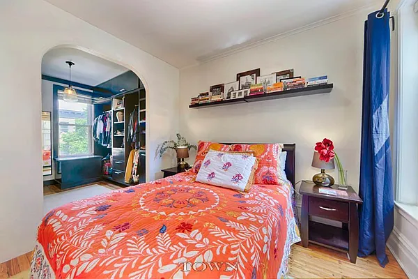 Sold by Town Residential | media 13