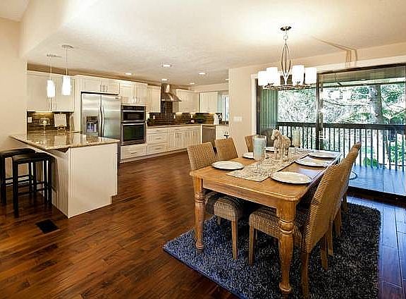 4th image of 15430 25th Ln SE