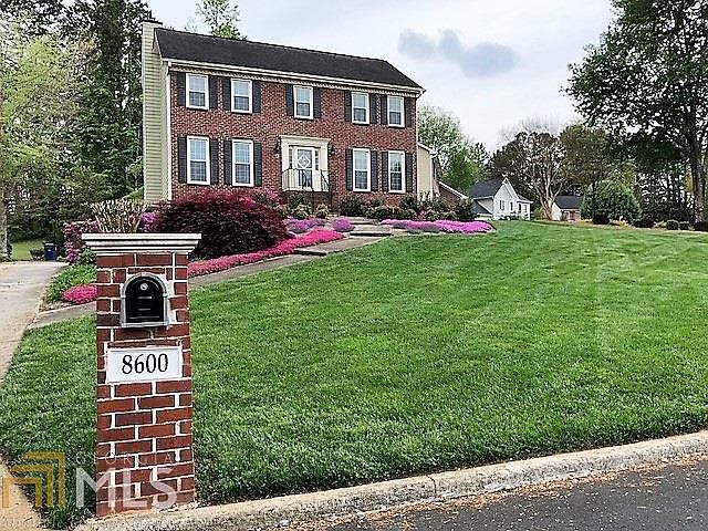 1st image of 8600 Birch Hollow Dr