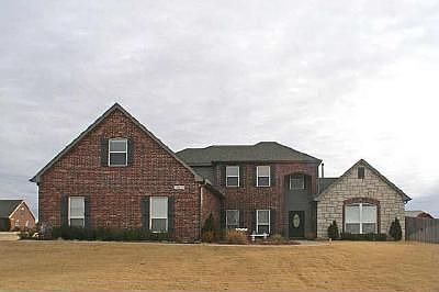 1st image of 10615 S 214 East Ave