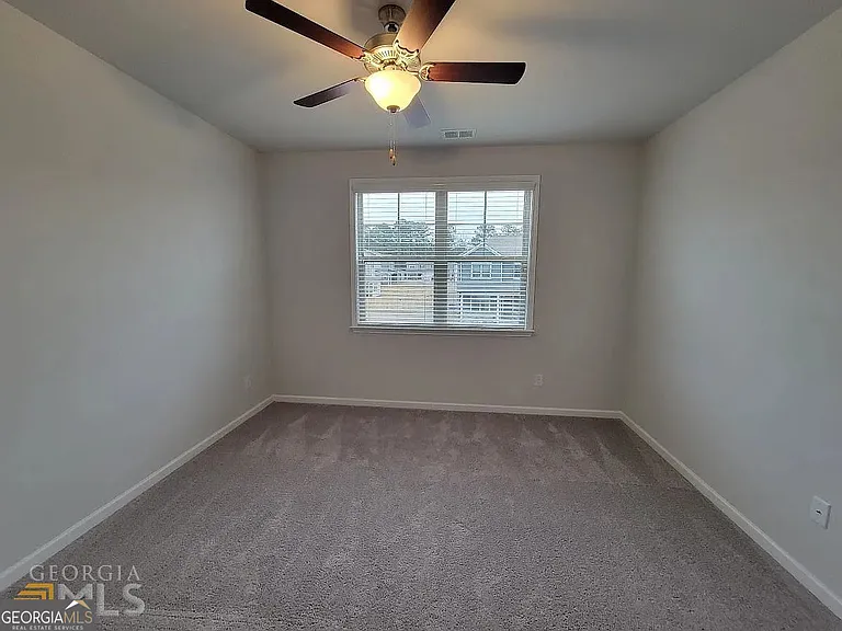 604 Cunninghame Ct — Photo 12