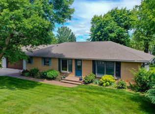 206 W CEDAR STREET, Abbotsford, WI 54405