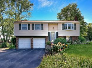 103 Shallowood Cir, Cranberry Township, PA 16066