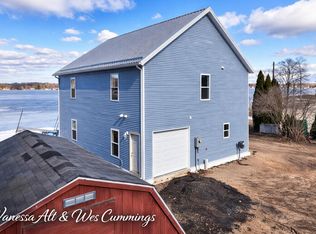 2678 Ottawa Dr, Orleans, MI