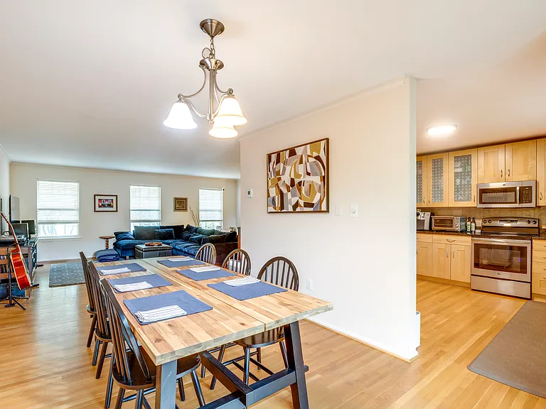 10535 Brevity Dr — Photo 8