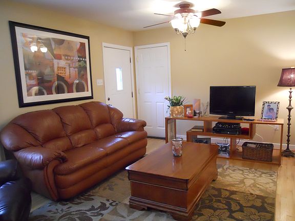 5th image of 1615 Glenside Dr