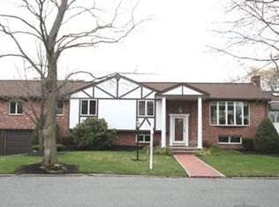 4 McLean Rd, Saugus, MA 01906