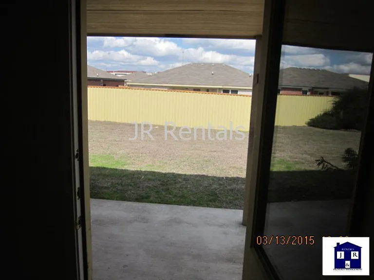 4607 Lloyd Dr — Photo 20