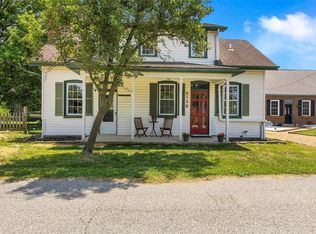 8758 Rehmer Dr, Waterloo, IL 62298