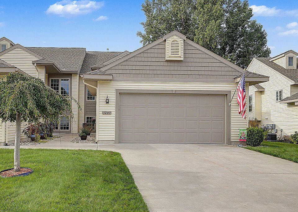 1st image of 1207 S Timberview Dr