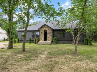 224 Fort Smith St, Gravette, AR 72736