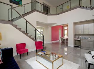8232 Lost Creek Ln, Delray Beach, FL 33446