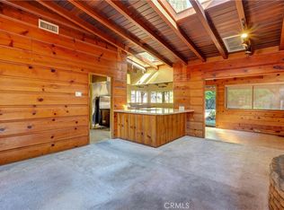 14813 Hartsook St, Sherman Oaks, CA 91403