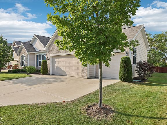 3rd image of 5682 Pennycress Dr
