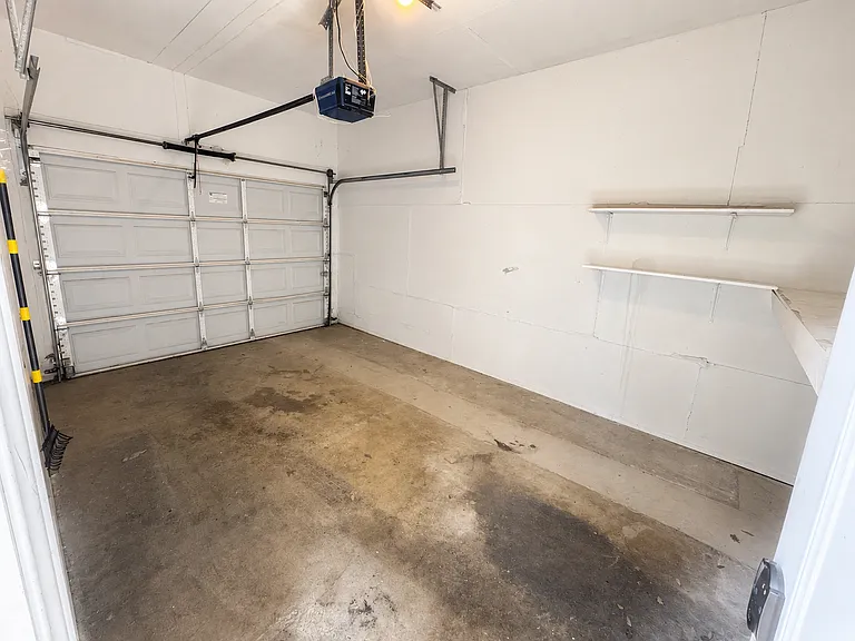Single car garage