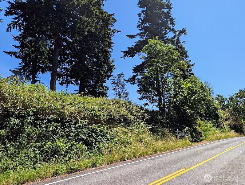 2nd image of 4343 (appx) S Camano Drive