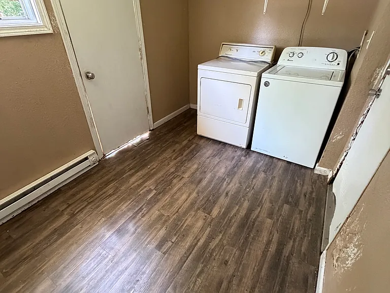 5235 Walker Ave — Photo 24