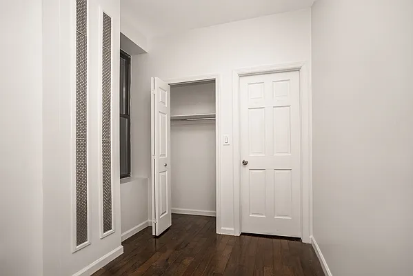 Rented by Blip LLC | media 10