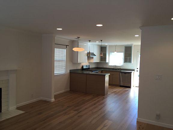 2nd image of 1228 Madera Ave
