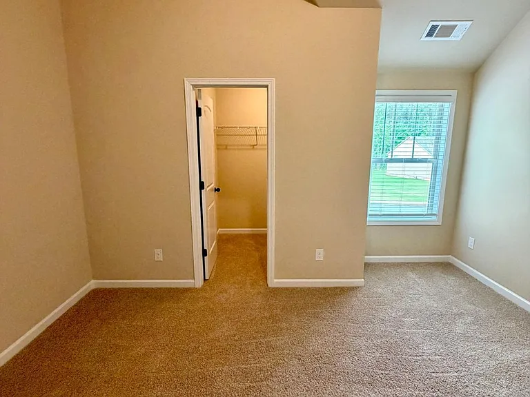 104 Armory Creek Dr — Photo 17