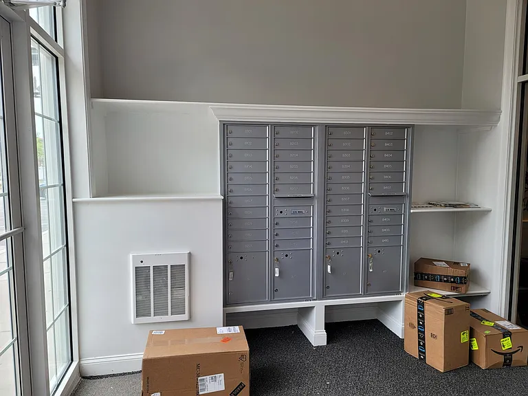 320 Middlesex Ave #B303 — Photo 42