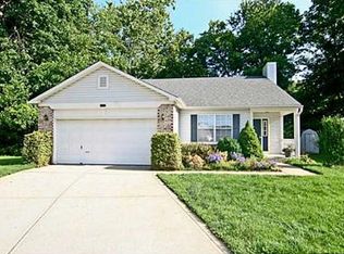 556 Grand Woods Dr, Indianapolis, IN