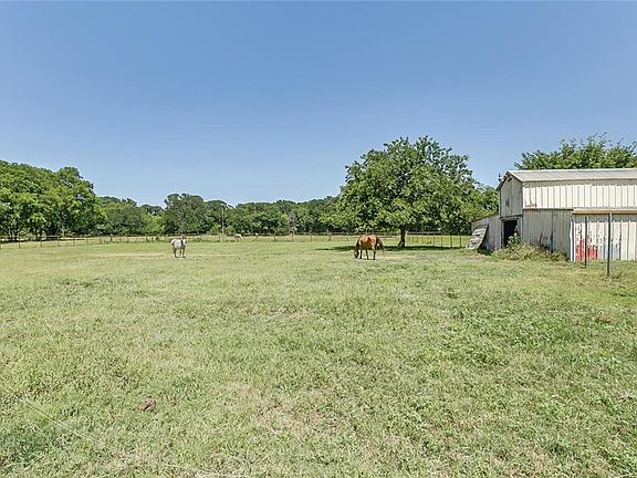 2nd image of 10308 County Road 604