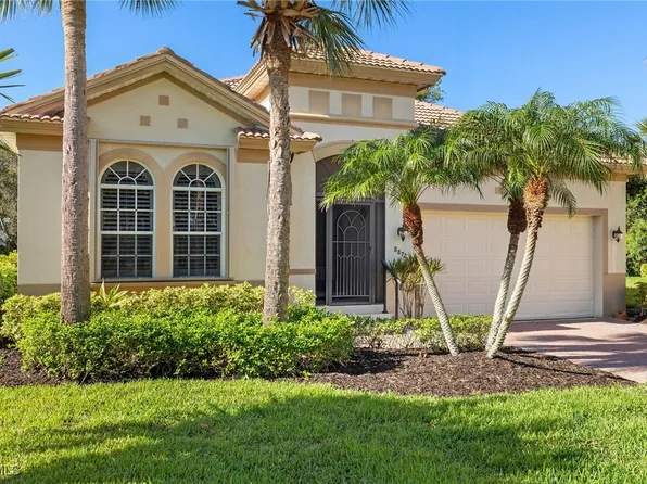 8872 King Henry Ct, Fort Myers, FL 33908