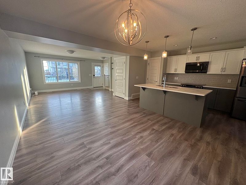 Fort Saskatchewan House for rent - 4 Bedrooms in Fort Saskatchewan