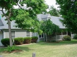 52 Loraine Ave, Harveysburg, OH 45032