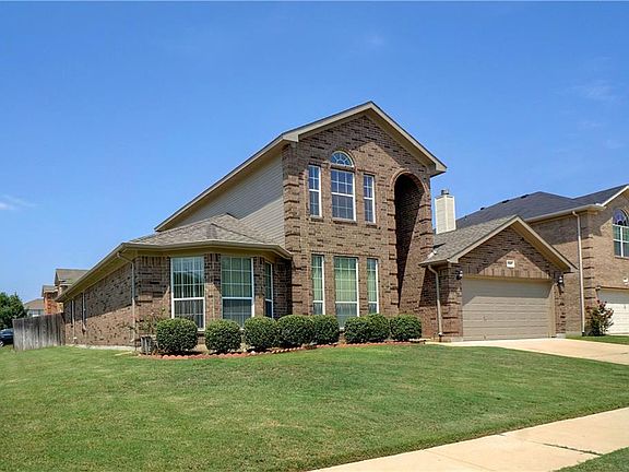 2nd image of 1701 Sienna Dr