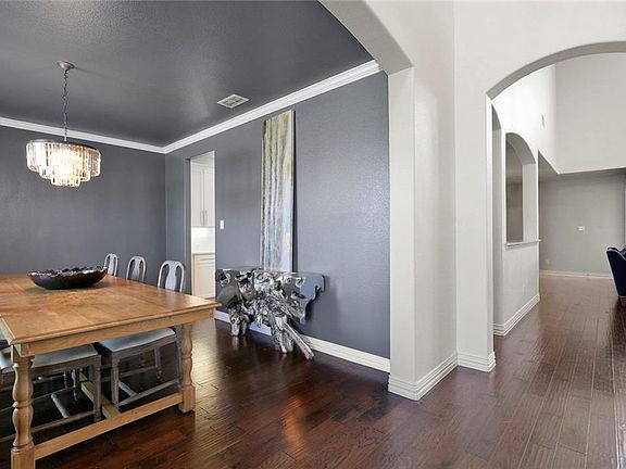 4th image of 364 Ash Brook Ln